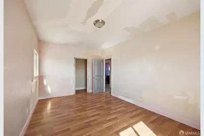 1005 E 12th Street, Oakland, CA 94606 - Photo 21