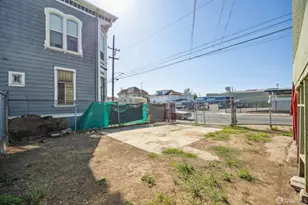 1005 E 12th St, Oakland, CA 94606 - Photo 25