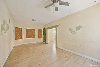 1005 E 12th Street, Oakland, CA 94606 - Photo 7