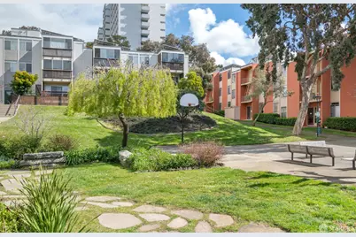 30 Quickstep Lane #2, San Francisco, CA 94115 - Photo 27