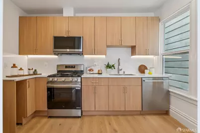 30 Bernard Street, San Francisco, CA 94133 - Photo 7