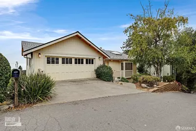6631 Glen Oaks Way, Oakland, CA 94611 - Photo 1