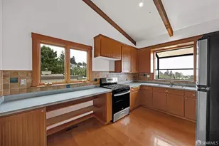 6631 Glen Oaks Way, Oakland, CA 94611 - Photo 7