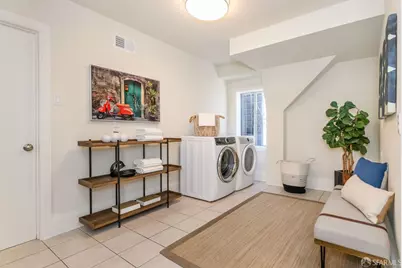 1034 Hollister Avenue, San Francisco, CA 94124 - Photo 27