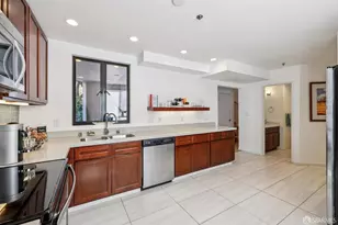156 Lombard St, San Francisco, CA 94111 - Photo 17