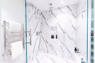 425 1st Street #3202, San Francisco, CA 94105 - Photo 35