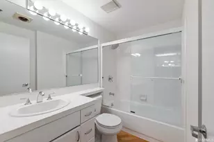 220 Lombard St, San Francisco, CA 94111 - Photo 9
