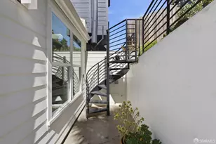 209 Montcalm St, San Francisco, CA 94110 - Photo 31