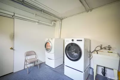 1025 Lombard Street #4, San Francisco, CA 94109 - Photo 29