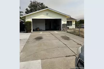 54 Viking Way, Pittsburg, CA 94565 - Photo 1