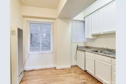 10 Brooklyn Place, San Francisco, CA 94108 - Photo 9