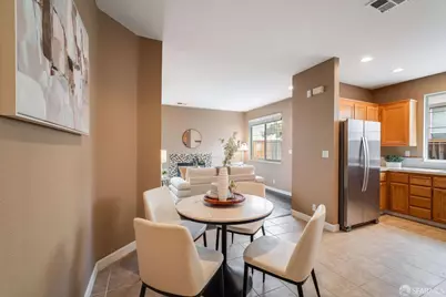 15490 Goldeneye Court, San Leandro, CA 94579 - Photo 11