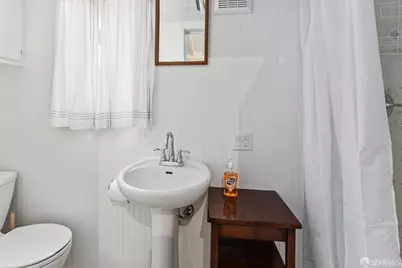 250 Douglass Street, San Francisco, CA 94114 - Photo 25