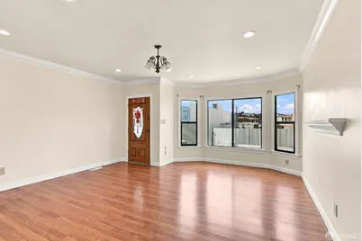 57 Cassandra Court, San Francisco, CA 94112 - Photo 5