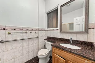 411 Vienna St, San Francisco, CA 94112 - Photo 23