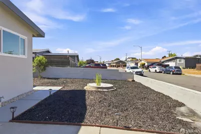 2946 Gomer Drive, Richmond, CA 94806 - Photo 7