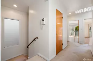 1452 Jones St, San Francisco, CA 94109 - Photo 19