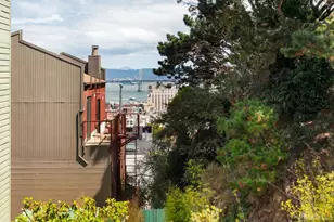 1452 Jones St, San Francisco, CA 94109 - Photo 41