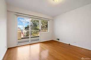 1452 Jones St, San Francisco, CA 94109 - Photo 27