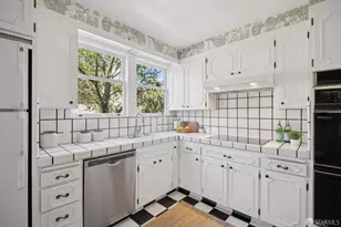 1635 8th Ave, San Francisco, CA 94122 - Photo 29