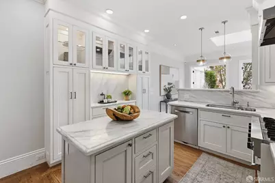 1914 Greenwich Street, San Francisco, CA 94123 - Photo 15