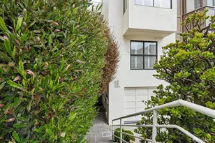 1176 Greenwich St, San Francisco, CA 94109 - Photo 5