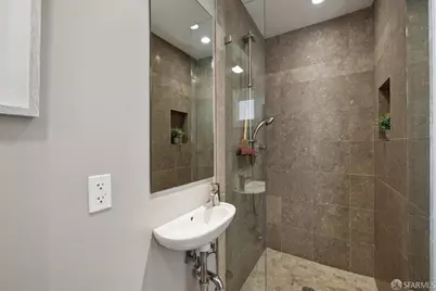 373 6th Avenue, San Francisco, CA 94118 - Photo 25