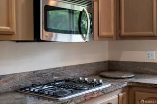 271 Valencia Ave, El Granada, CA 94018 - Photo 9