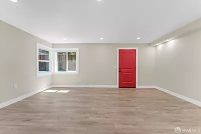 6180 Oakdale Avenue, Oakland, CA 94605 - Photo 5