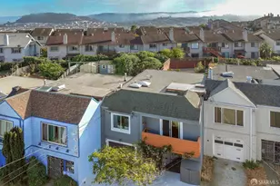 75 Bridgeview Dr, San Francisco, CA 94124 - Photo 31