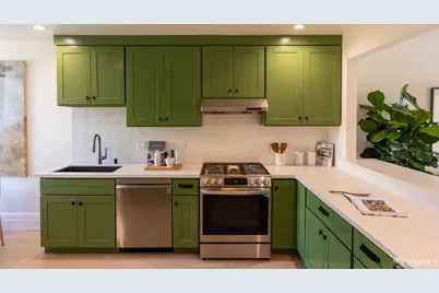 2450 31st Avenue, San Francisco, CA 94116 - Photo 9
