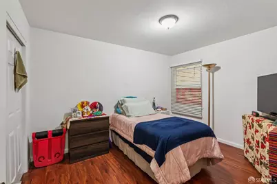 131 Russia Avenue, San Francisco, CA 94112 - Photo 7