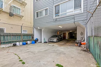 131 Russia Avenue, San Francisco, CA 94112 - Photo 25