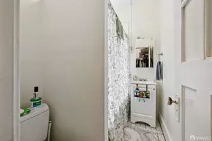 1017 Hyde St, San Francisco, CA 94109 - Photo 13