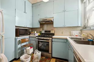 1017 Hyde St, San Francisco, CA 94109 - Photo 37