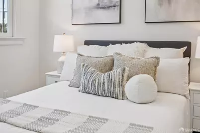592 Chestnut Street, San Francisco, CA 94133 - Photo 11