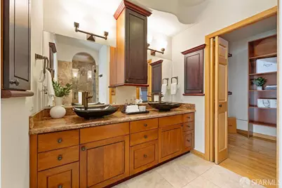 8727 Skyline Boulevard, Oakland, CA 94611 - Photo 31