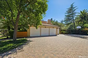 51 Valley Rd, Atherton, CA 94027 - Photo 27