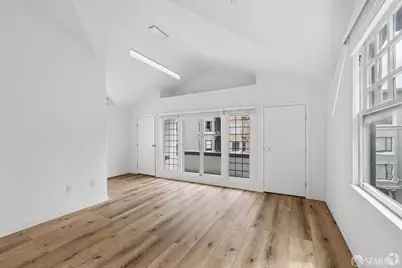 2115 Hyde Street, San Francisco, CA 94109 - Photo 13