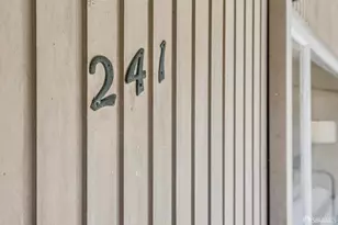 241 Monte Vista Ave, Oakland, CA 94611 - Photo 5