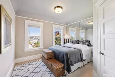 379 Douglass Street, San Francisco, CA 94114 - Photo 17