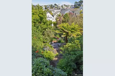 379 Douglass Street, San Francisco, CA 94114 - Photo 11