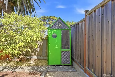 2626 Wawona Street, San Francisco, CA 94116 - Photo 35
