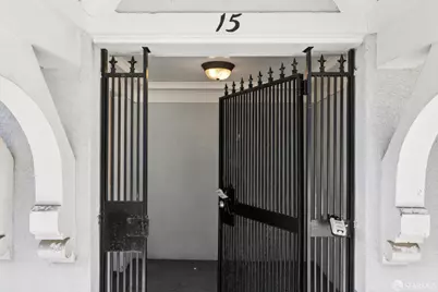 15 College Terrace, San Francisco, CA 94112 - Photo 3