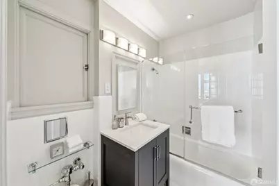 850 Powell Street #602, San Francisco, CA 94108 - Photo 29