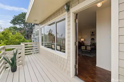 305 Virginia Avenue, San Francisco, CA 94110 - Photo 27
