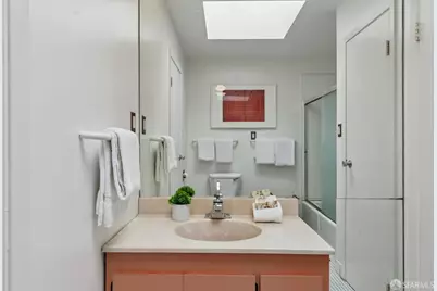 305 Virginia Avenue, San Francisco, CA 94110 - Photo 19