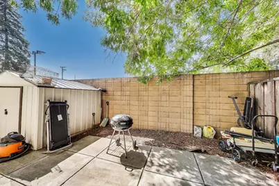 1050 Forselles Way, Hayward, CA 94544 - Photo 15