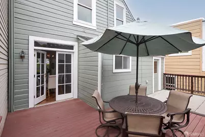 559 Edinburgh Street, San Francisco, CA 94112 - Photo 15