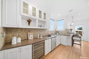2439 28th Ave, San Francisco, CA 94116 - Photo 23